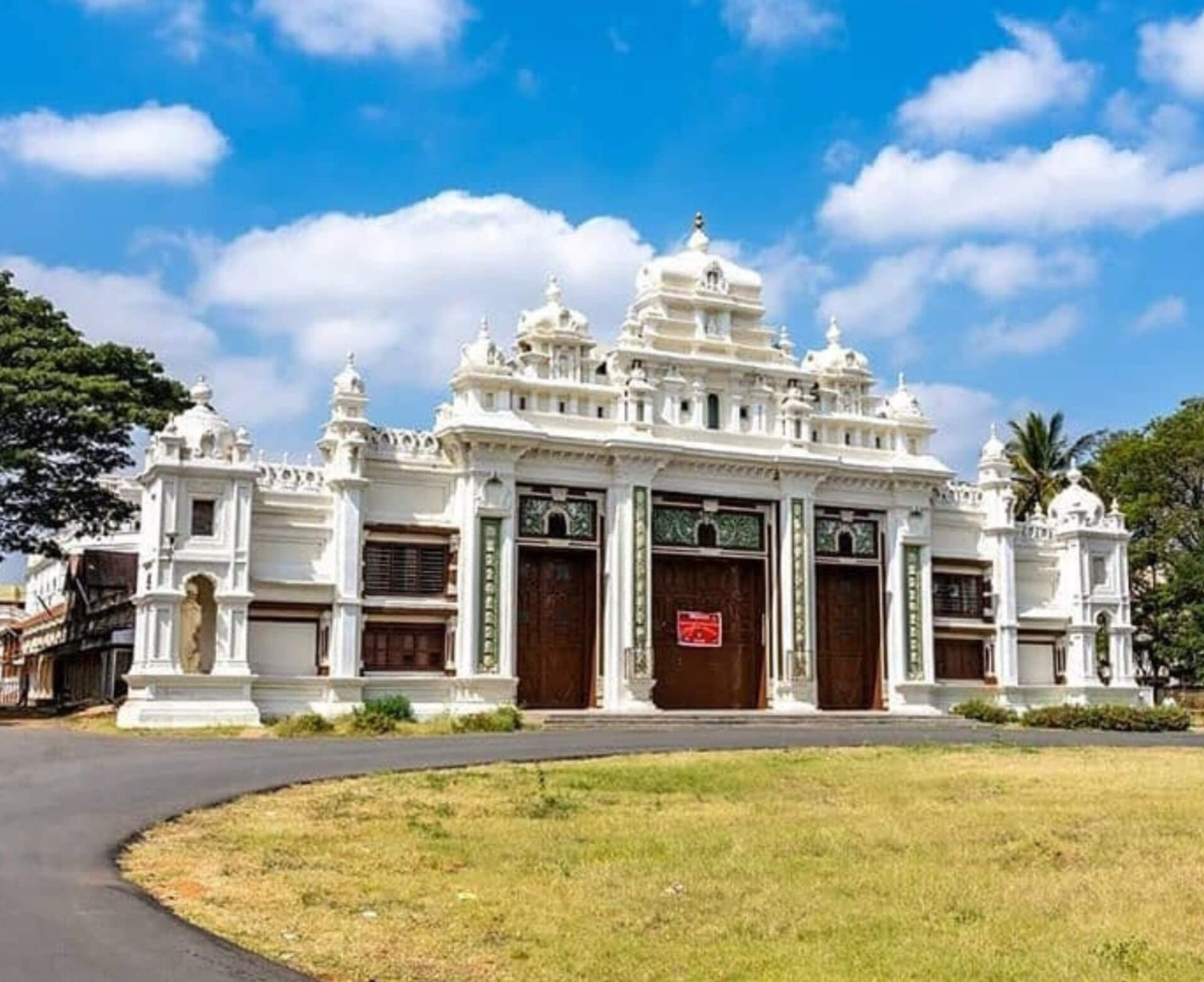 Download Trip Banner